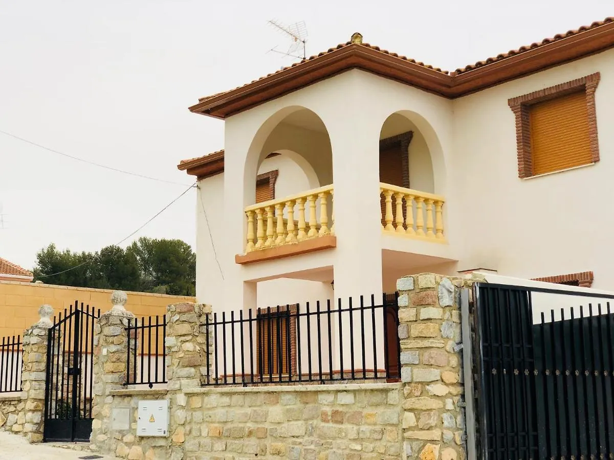 Chalet Embalse Bermejales Arenas del Rey